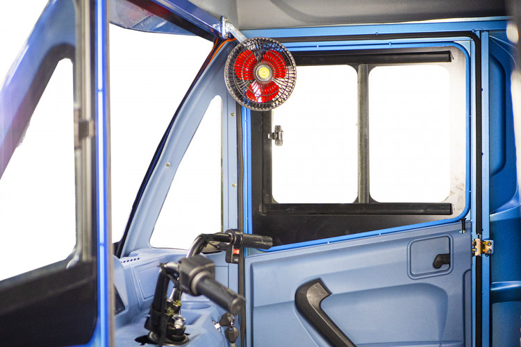 Грузовой электрический трицикл Rutrike КАРГО Кабина Дуал в Красноярске