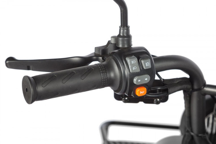 Пассажирский электротрицикл Wanshida LC300 в Красноярске