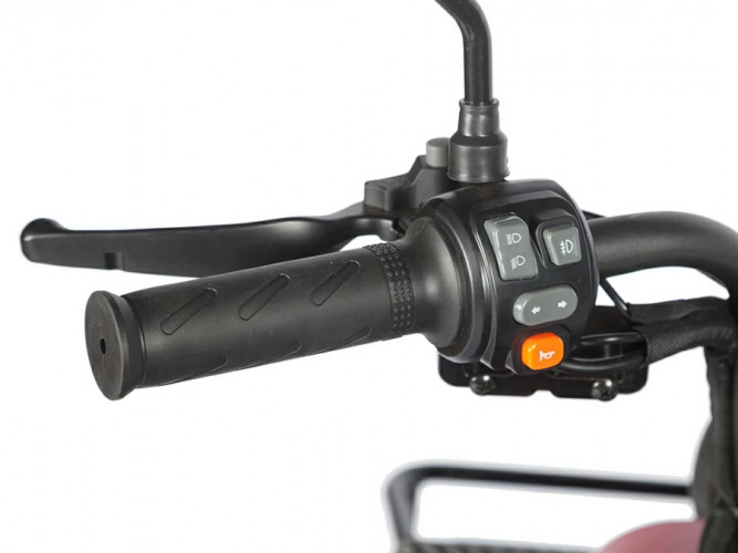 Пассажирский электротрицикл Wanshida LC-F200 в Красноярске