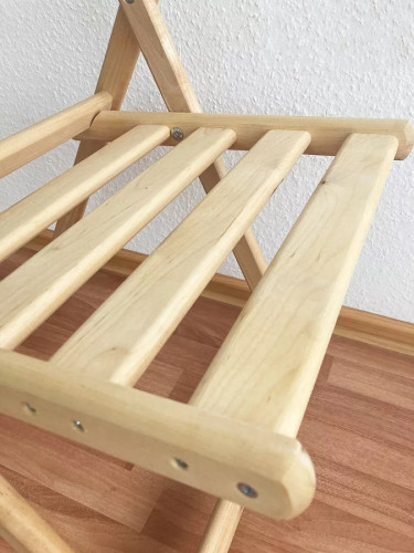 Стул складной деревянный в Красноярске