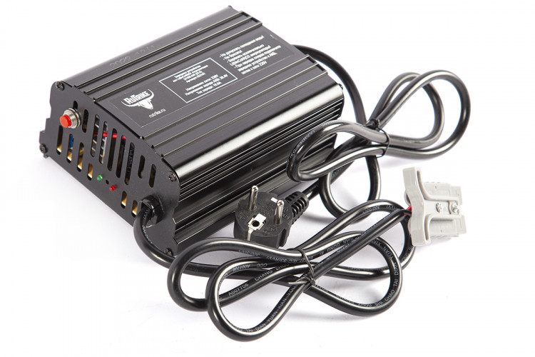 Зарядное устройство RuTrike для аккумуляторов 24V50A/H (10A) в Красноярске