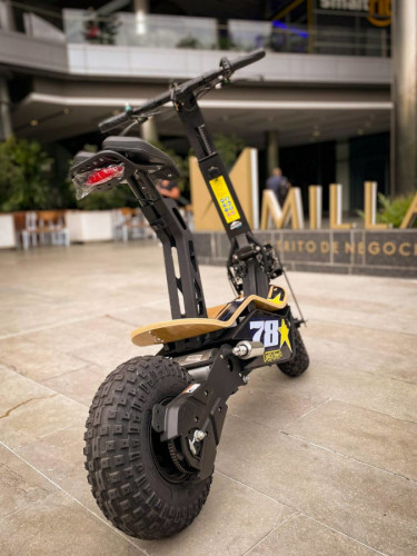 Электросамокат VeloCifero MAD 2000W в Красноярске