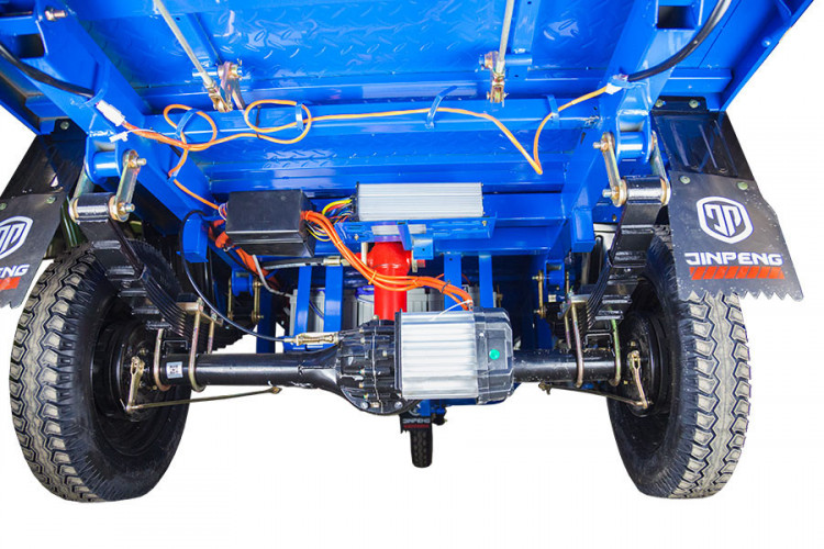 Грузовой электрический трицикл Rutrike D5 1700 гидравлика в Красноярске